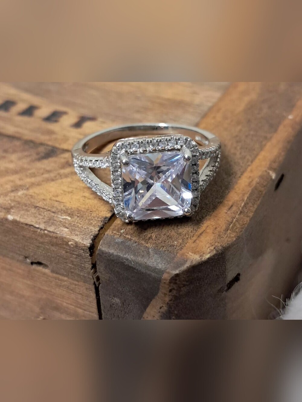 Princess Cut 2.0 Cwt Moissanite Halo Ring 925 Sterling Silver Size 8.5